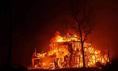 5 dead in Los Angeles wildfire