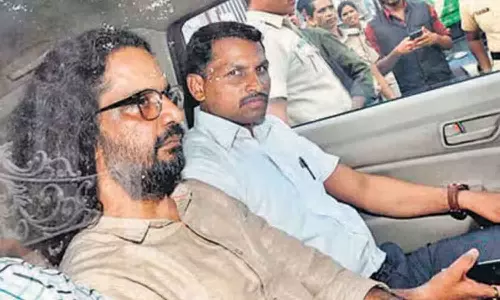 Bombay HC grants bail to Rona Wilson and Sudhir Dhawale in Elgar Parishad case