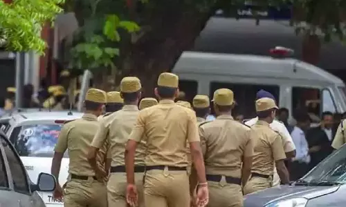 ഗൂഗിൾ മാപ്പ് നോക്കി എത്തിയത് നാഗാലാൻഡിൽ; അസം പൊലീസിനെ കെട്ടിയിട്ട് തല്ലി നാട്ടുകാർ