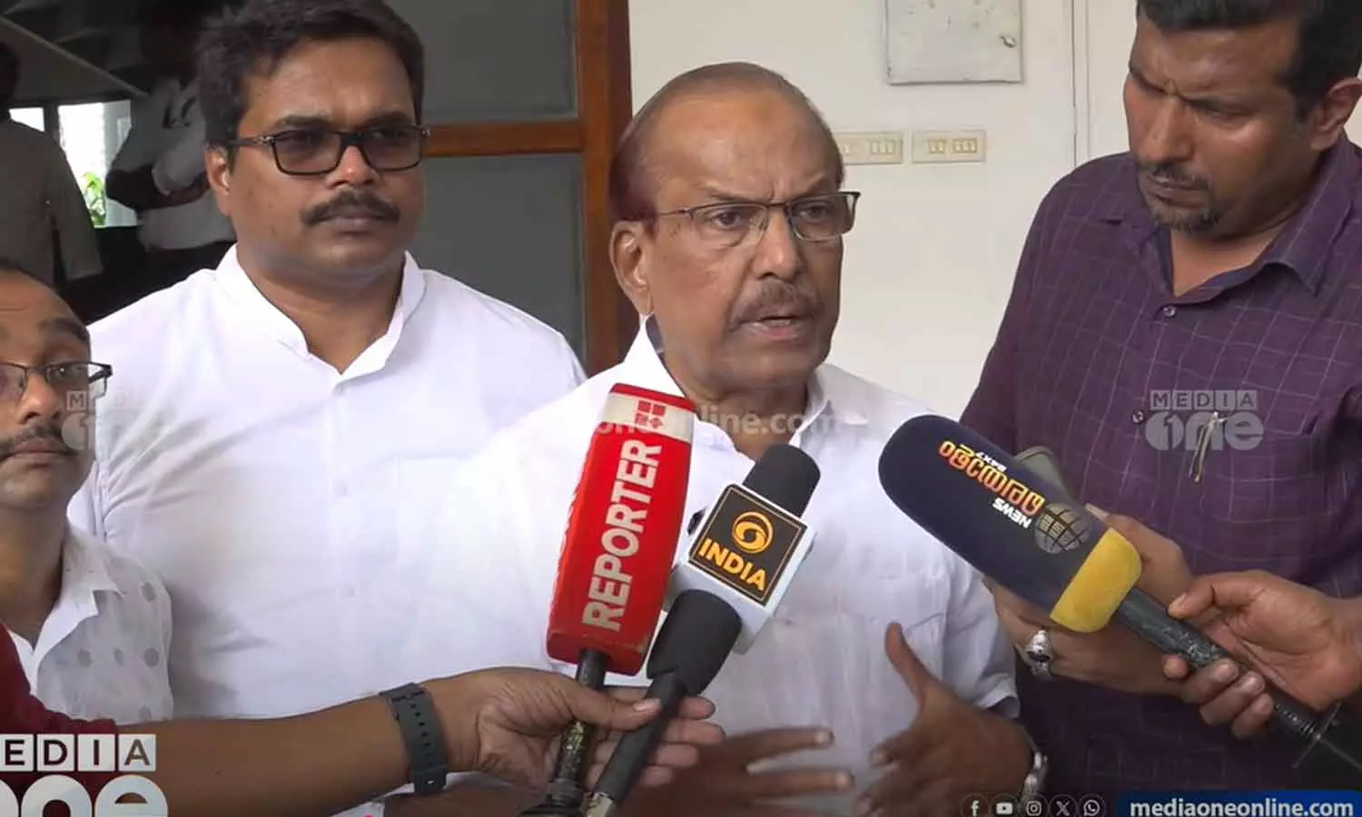 PK Kunjalikkutty against Hameed Faizy PK Kunjalikkutty against Hameed Faizy