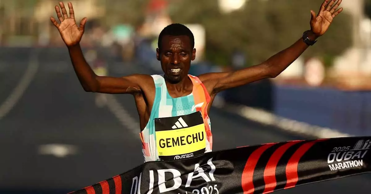 ദുബൈ മാരത്തണിൽ എതോപ്യൻ വിജയഗാഥ ദുബൈ മാരത്തണിൽ എതോപ്യൻ വിജയഗാഥ