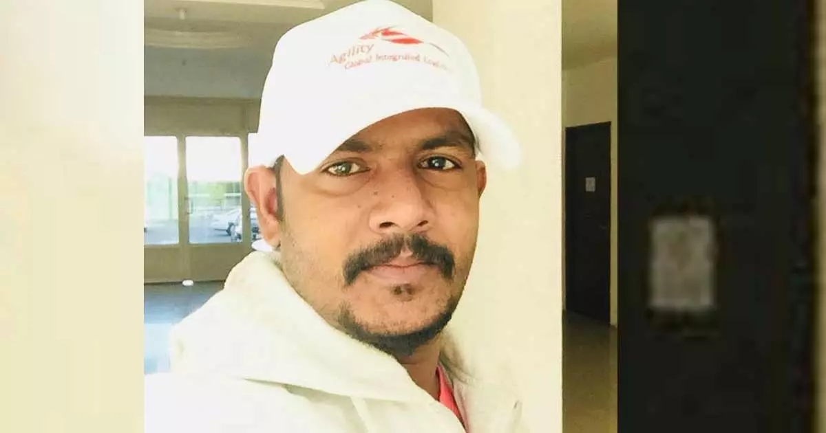 ക്രിക്കറ്റ് കളിക്കിടെ ഹൃദയാഘാതം; ഒമാനിൽ മലയാളി മരണപ്പെട്ടു ക്രിക്കറ്റ് കളിക്കിടെ ഹൃദയാഘാതം; ഒമാനിൽ മലയാളി മരണപ്പെട്ടു