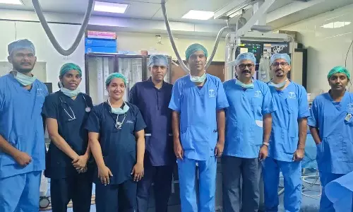 തലയോട്ടി തുറക്കാതെ ബ്രെയിന്‍ എവിഎം രോഗത്തിന് നൂതന ചികിത്സ: സംസാരശേഷി നഷ്ടപ്പെട്ട രോഗിക്ക് പുതുജീവൻ നൽകി കോഴിക്കോട് മെഡിക്കൽ കോളജ്