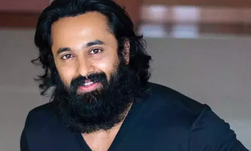 ഉണ്ണി മുകുന്ദൻ അമ്മ ട്രഷറർ സ്ഥാനം രാജിവെച്ചു