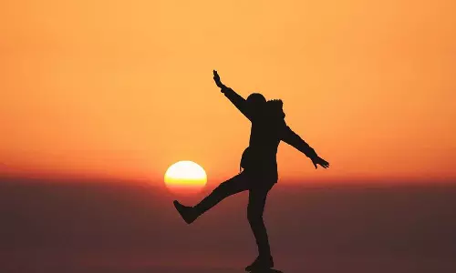 ജീവിതം പ്രതീക്ഷയുടെ വിശാലഭൂമിയാണ്; അതിജീവനം സാധ്യമാണ്