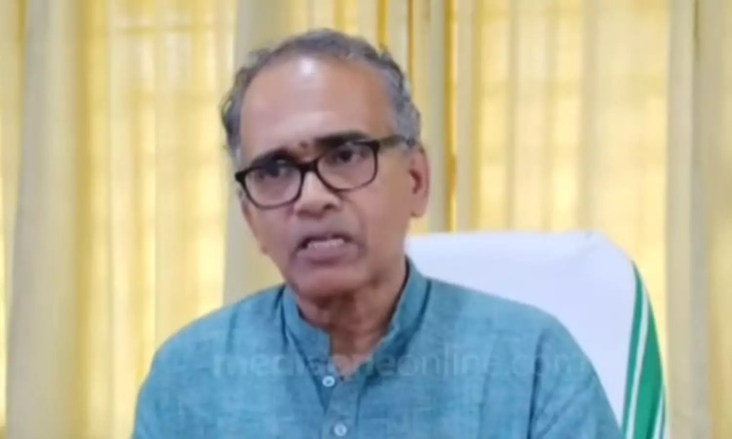 പോരിനുറച്ച് സാങ്കേതിക സർവകലാശാല വിസി; സിൻഡിക്കേറ്റിനെതിരെ ഗവർണർക്ക് റിപ്പോർട്ട് പോരിനുറച്ച് സാങ്കേതിക സർവകലാശാല വിസി; സിൻഡിക്കേറ്റിനെതിരെ ഗവർണർക്ക് റിപ്പോർട്ട്