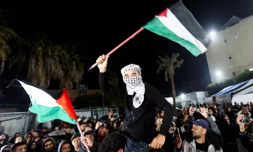 Israel delays cabinet vote on ceasefire deal