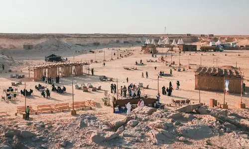 റാസ് അബ്രൂഖിലേക്കുള്ള പ്രവേശനം ഫെബ്രുവരി 15 വരെ നീട്ടി