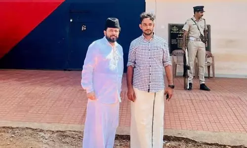 തൂണേരി ഷിബിൻ വധക്കേസ്: പ്രതികളെ ജയിലിൽ സന്ദർശിച്ച് മുഈനലി തങ്ങൾ