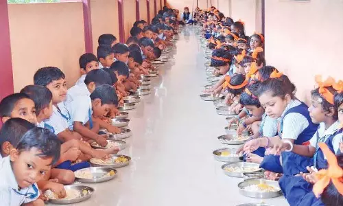 സ്കൂൾ ഉച്ചഭക്ഷണ പദ്ധതിക്ക് 73 കോടി രൂപ അനുവദിച്ച് സംസ്ഥാന സർക്കാർ