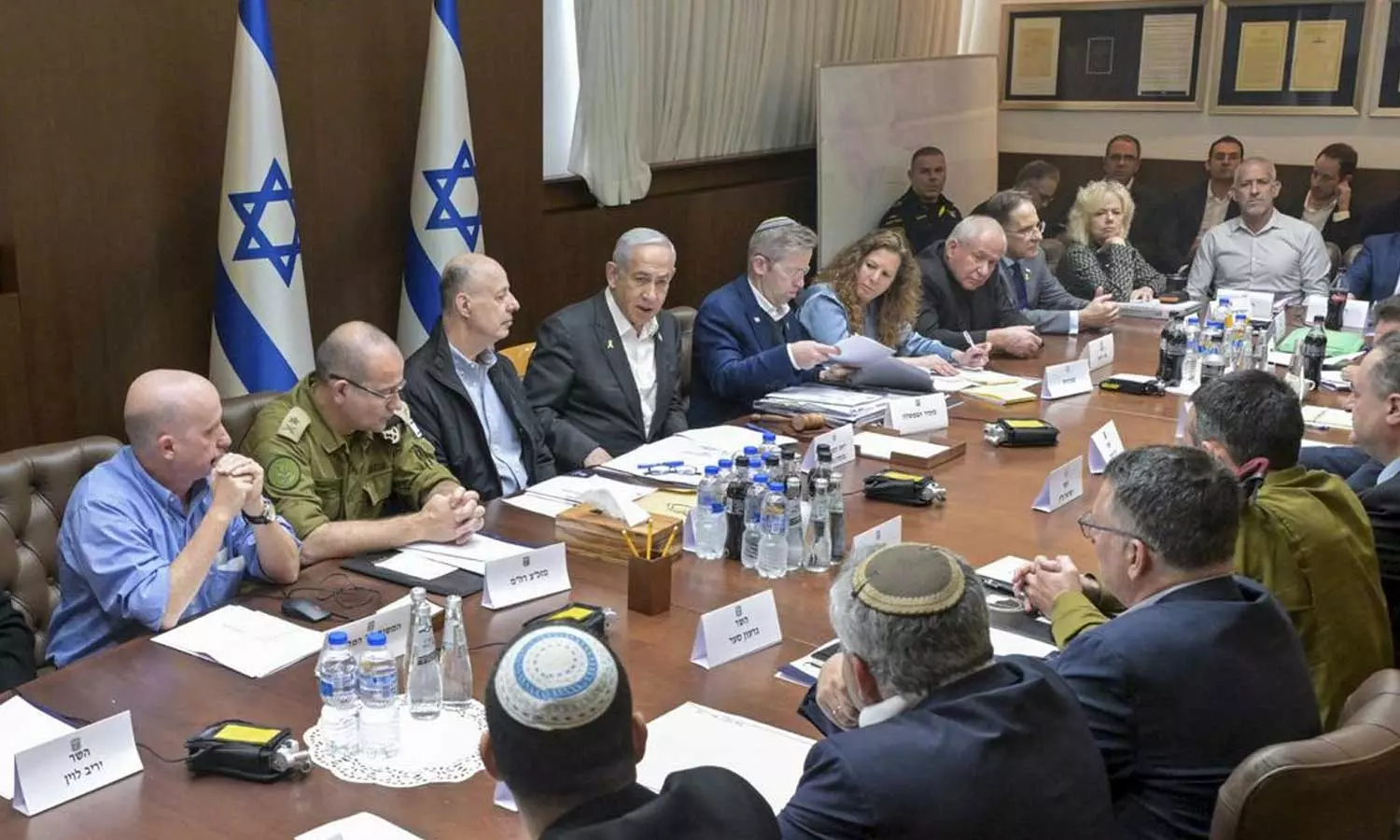 ഗസ്സയിൽ വെടിയൊച്ച നിലയ്ക്കുന്നു; കരാറിന് ഇസ്രായേൽ സമ്പൂർണ മന്ത്രിസഭയും അംഗീകാരം നൽകി