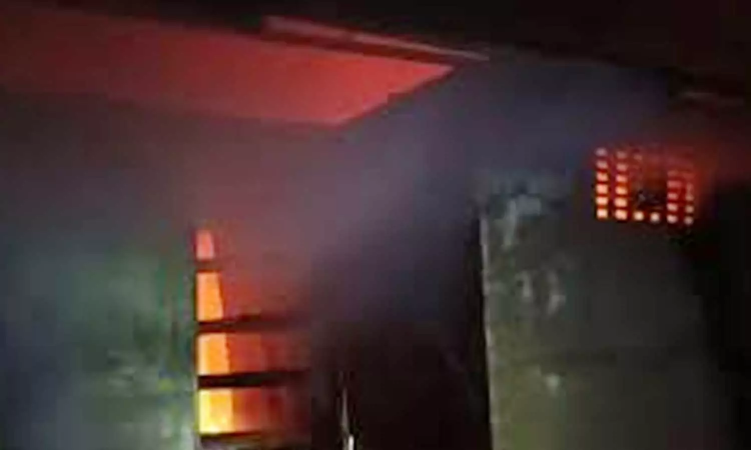 കോട്ടയം വൈക്കത്ത് വീടിന് തീപിടിച്ച് 75കാരിക്ക് ദാരുണാന്ത്യം