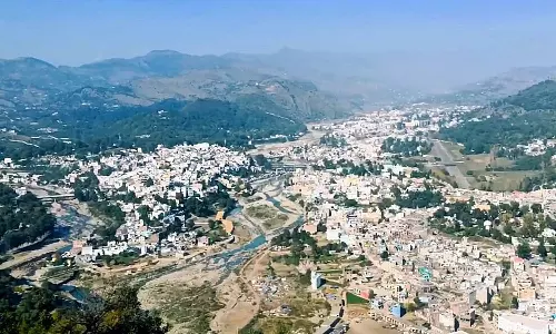 ആറാഴ്ചക്കിടെ 16 മരണം; അസ്വാഭാവികതയുടെ ഭീതിയിൽ ജമ്മു കശ്മീരിലെ രജൗരി