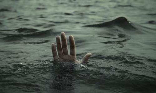 ഓമല്ലൂരിൽ പുഴയിൽ കുളിക്കാൻ ഇറങ്ങിയ രണ്ട് വിദ്യാർത്ഥികൾ ഒഴുക്കിൽപ്പെട്ട് മരിച്ചു