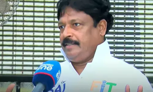 വിജയ് ഹസാരെ ടീമില് നിന്ന് സഞ്ജുവിനെ ഒഴിവാക്കാന് ശ്രമിച്ചു; കെ സി എ ക്കെതിരെ ഗുരുതര ആരോപണവുമായി സഞ്ജുവിന്റെ പിതാവ് വിജയ് ഹസാരെ ടീമില് നിന്ന് സഞ്ജുവിനെ ഒഴിവാക്കാന് ശ്രമിച്ചു; കെ സി എ ക്കെതിരെ ഗുരുതര ആരോപണവുമായി സഞ്ജുവിന്റെ പിതാവ്