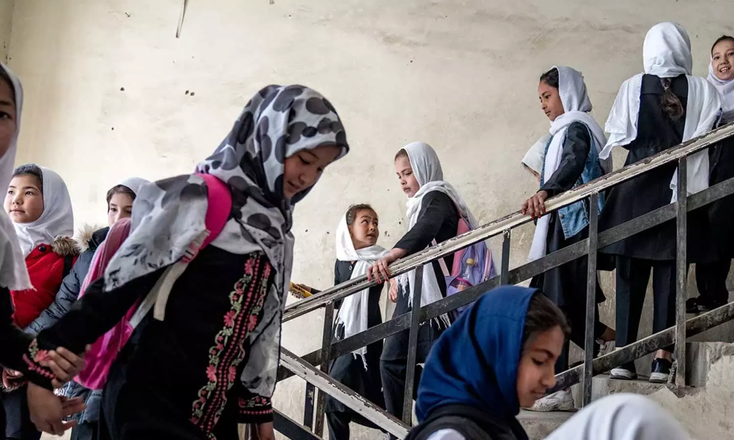 പെൺകുട്ടികൾക്ക് വിദ്യാഭ്യാസം വിലക്കരുത്, അവരെ പഠിക്കാൻ പറഞ്ഞയക്കണം; താലിബാൻ നേതാവ്