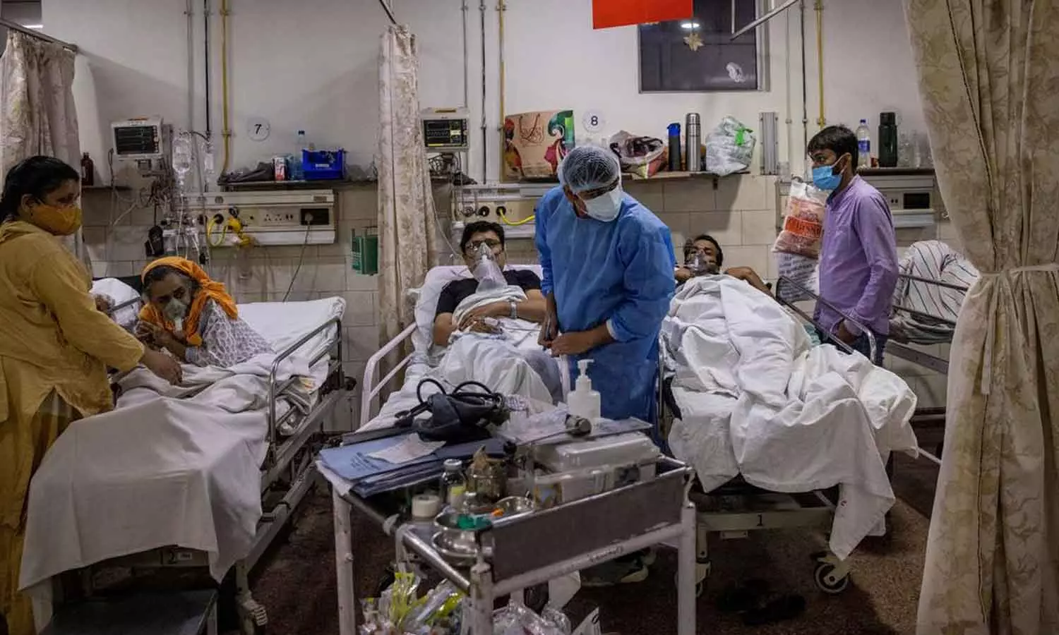 സംസ്ഥാനത്തെ പൊതുജനാരോഗ്യ മേഖലയിൽ നിലവാരം കുറവെന്ന് സിഎജി; ഡോക്ടർമാരടക്കമുള്ള ആരോഗ്യ പ്രവർത്തകരുടെ എണ്ണത്തിൽ രൂക്ഷമായ കുറവ് സംസ്ഥാനത്തെ പൊതുജനാരോഗ്യ മേഖലയിൽ നിലവാരം കുറവെന്ന് സിഎജി; ഡോക്ടർമാരടക്കമുള്ള ആരോഗ്യ പ്രവർത്തകരുടെ എണ്ണത്തിൽ രൂക്ഷമായ കുറവ്