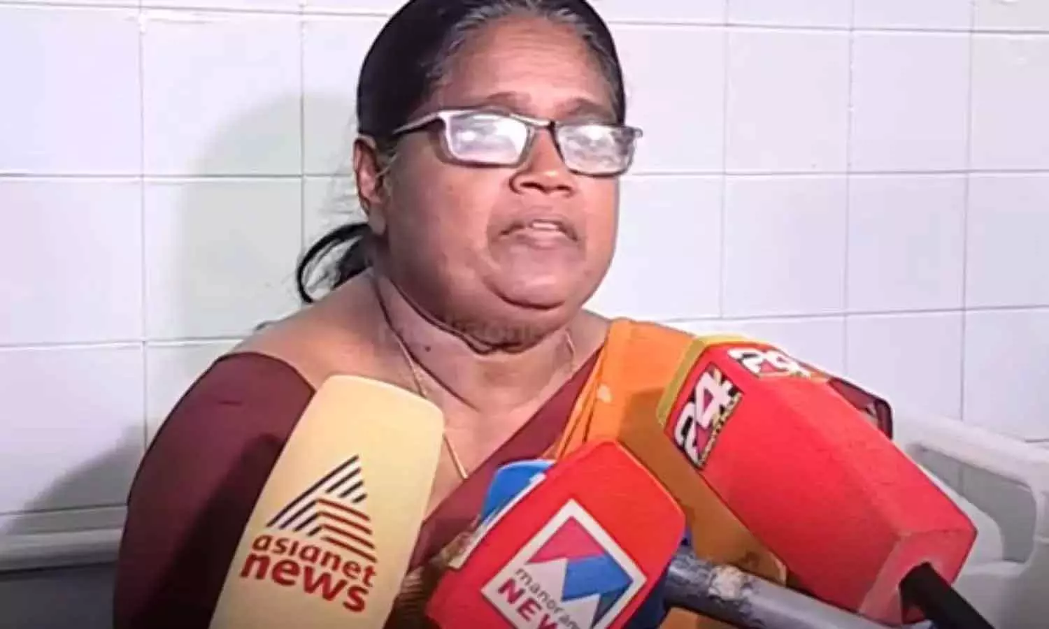 Koothattukulam councilor Kala Raju will not give a confidential statement today