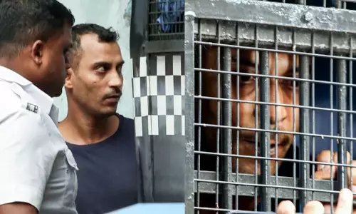 കൊൽക്കത്ത ബലാത്സംഗക്കേസ്: കൊലയാളിയിലേക്ക് പൊലീസിനെ എത്തിച്ചത് ഒരു ബ്ലൂ ടൂത്ത് ഹെഡ്സെറ്റ്