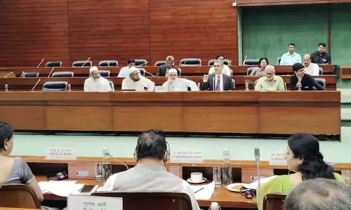 വഖഫ് ഭേദഗതി ബില്‍: പാര്‍ലമെന്ററി സമിതിയിലെ 10 പ്രതിപക്ഷ അംഗങ്ങളെ സസ്പെന്‍ഡ് ചെയ്തു