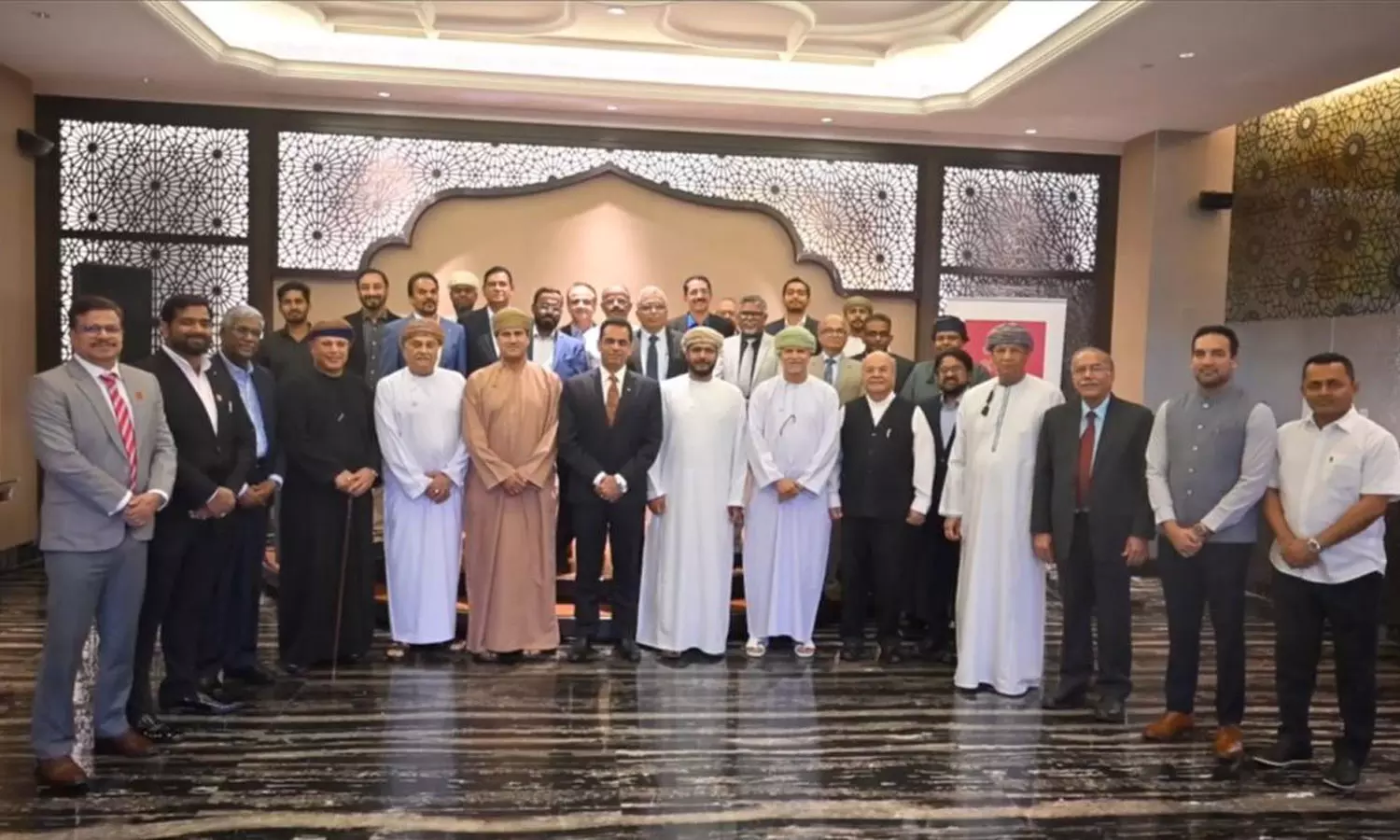 ഇന്ത്യൻ ബിസിനസുകാരുടെ കൂട്ടായ്മ ഇൻമെക്ക് ഒമാൻ ഇന്ത്യൻ അംബാസിഡർക്ക് യാത്രയയപ്പ് നൽകി ഇന്ത്യൻ ബിസിനസുകാരുടെ കൂട്ടായ്മ ഇൻമെക്ക് ഒമാൻ ഇന്ത്യൻ അംബാസിഡർക്ക് യാത്രയയപ്പ് നൽകി