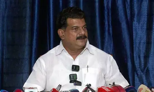 അനധികൃതമായി ഭൂമി സ്വന്തമാക്കിയ പരാതിയില് അൻവറിനെതിരേ വിജിലൻസ് അന്വേഷണം അനധികൃതമായി ഭൂമി സ്വന്തമാക്കിയ പരാതിയില് അൻവറിനെതിരേ വിജിലൻസ് അന്വേഷണം