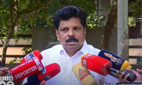 No dispute with the leader of the opposition Says AP Anilkumar