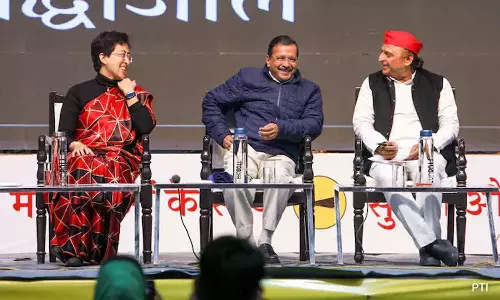 ഡൽഹി തെരഞ്ഞെടുപ്പ്: എഎപിക്കായി പ്രചാരണത്തിന് അഖിലേഷ് യാദവും എസ്പി എംപിമാരും ഡൽഹി തെരഞ്ഞെടുപ്പ്: എഎപിക്കായി പ്രചാരണത്തിന് അഖിലേഷ് യാദവും എസ്പി എംപിമാരും