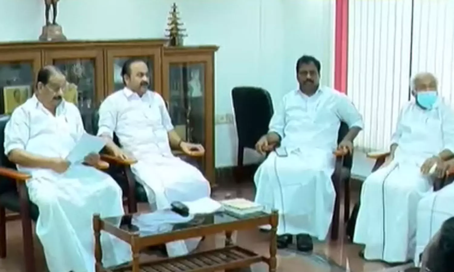 തദ്ദേശ തെരഞ്ഞെടുപ്പ് ലക്ഷ്യമിട്ട് കോൺഗ്രസ്; വാർഡ് കുടുംബ സംഗമങ്ങൾ ഇന്ന് തുടങ്ങും