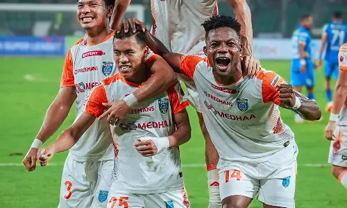 ചെന്നൈയില്‍ സൂപ്പര്‍ ബ്ലാസ്റ്റ് ; ബ്ലാസ്റ്റേഴ്സിന് തകര്‍പ്പന്‍ ജയം