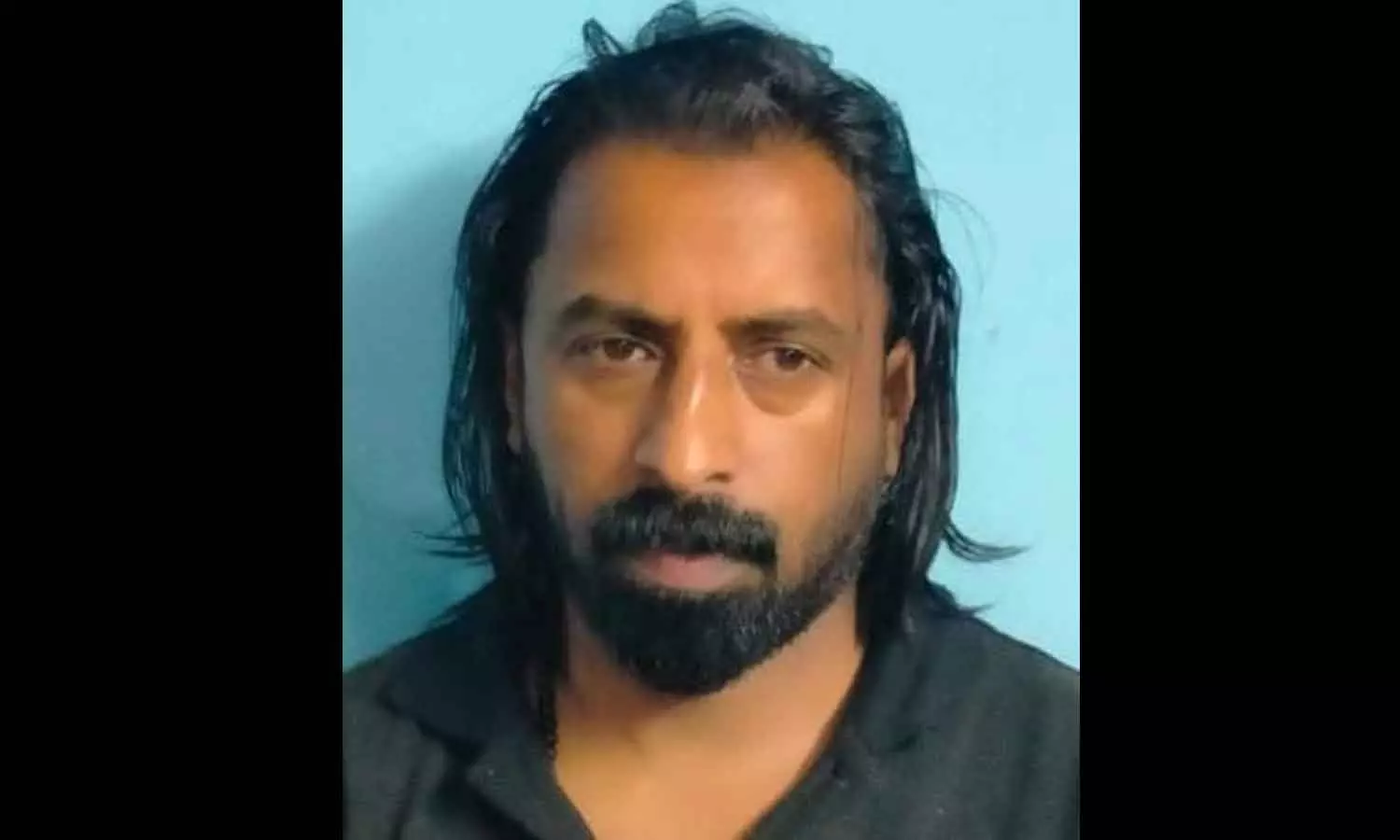 A youth was arrested with two kilos of ganja in Adimali A youth was arrested with two kilos of ganja in Adimali