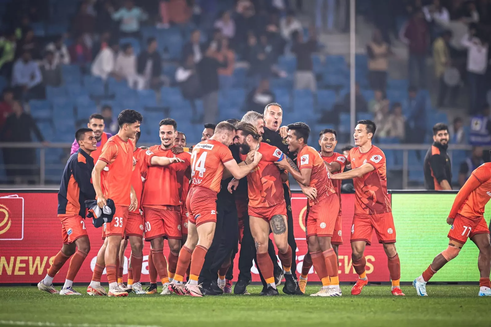 മജ്‌സെൻ മാജിക്; ലാസ്റ്റ് മിനിറ്റ് ത്രില്ലറിൽ ബംഗളൂരുവിനെ വീഴ്ത്തി പഞ്ചാബ്