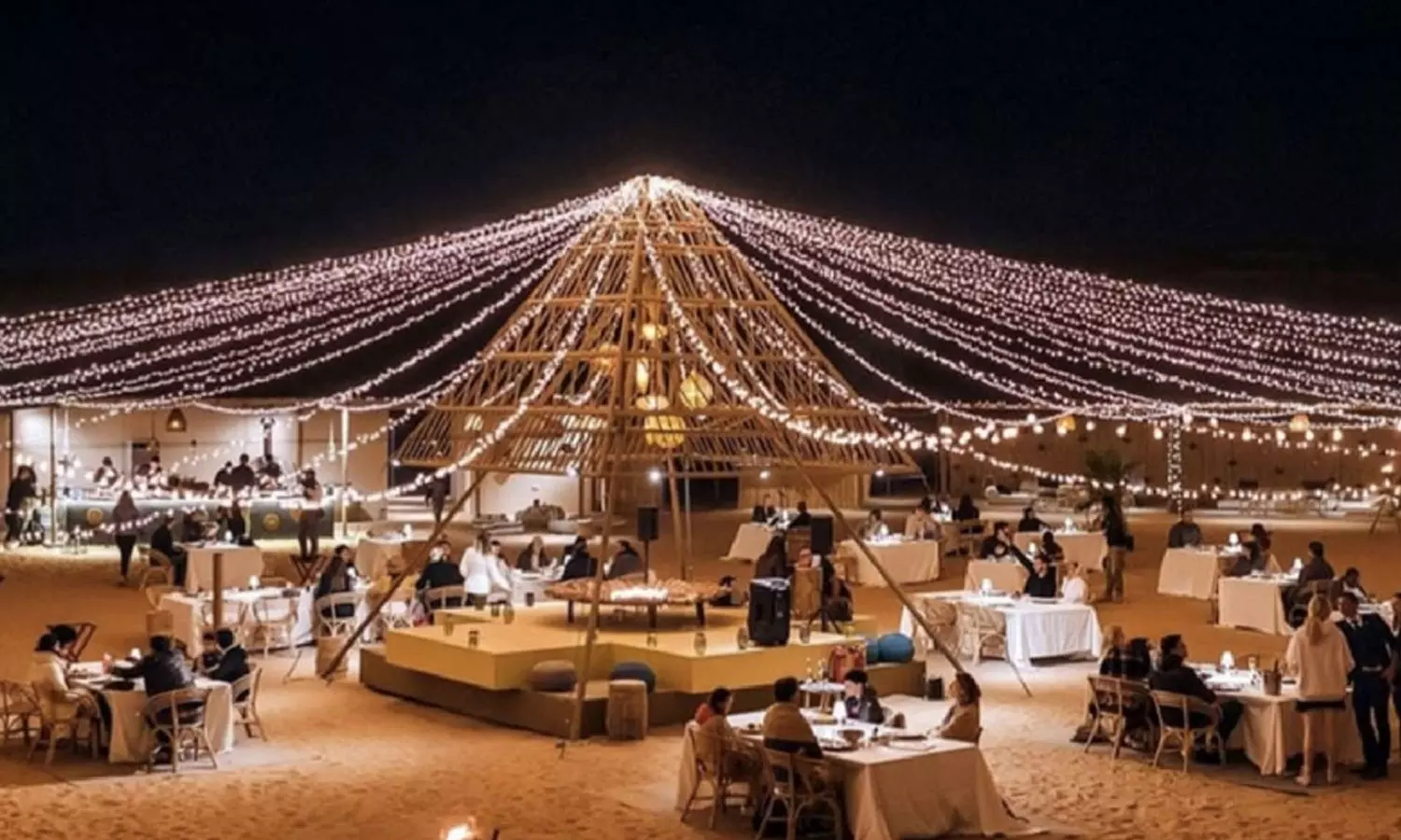 ശൈത്യകാലമെത്തി; ടൂറിസം ശക്തിപ്പെടുത്താനൊരുങ്ങി യുഎഇ ശൈത്യകാലമെത്തി; ടൂറിസം ശക്തിപ്പെടുത്താനൊരുങ്ങി യുഎഇ