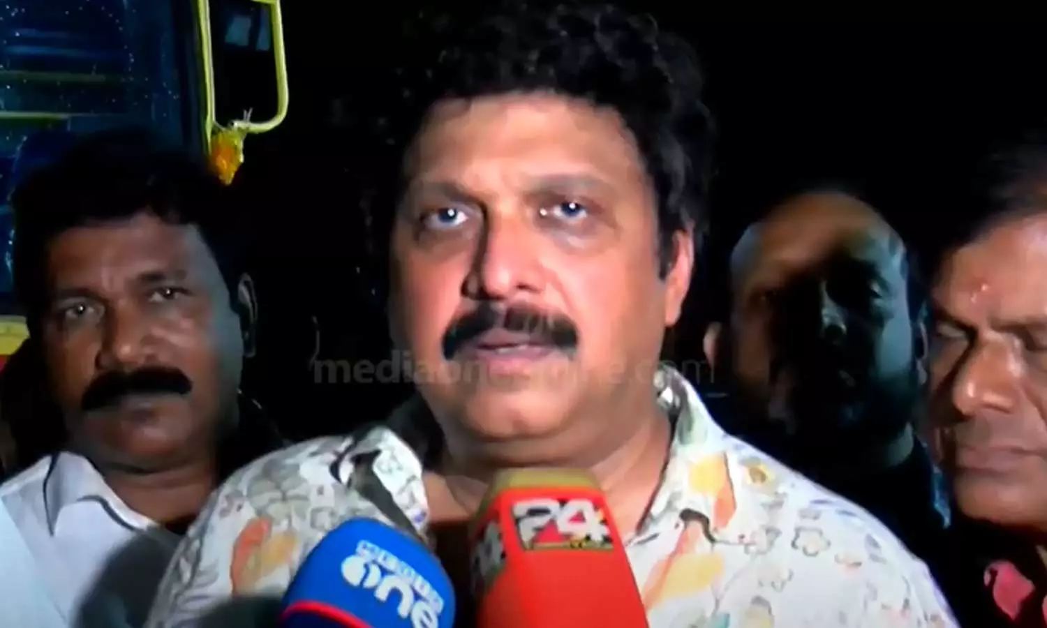 സ്ഥാപനത്തെ നശിപ്പിക്കാനുള്ള തീരുമാനം; കെഎസ്ആർടിസി പണിമുടക്കിനെതിരെ ഗതാഗതമന്ത്രി