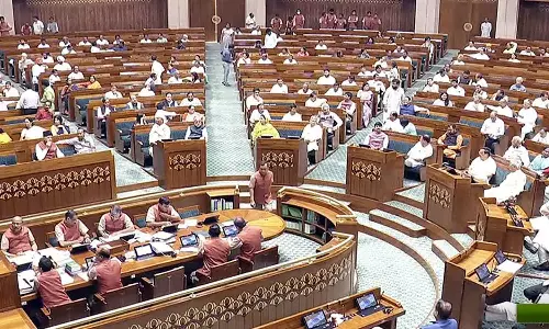 വഖഫ് ഭേദഗതി ബിൽ റിപ്പോർട്ട് ഇന്ന് ലോക്സഭയിൽ അവതരിപ്പിക്കില്ല