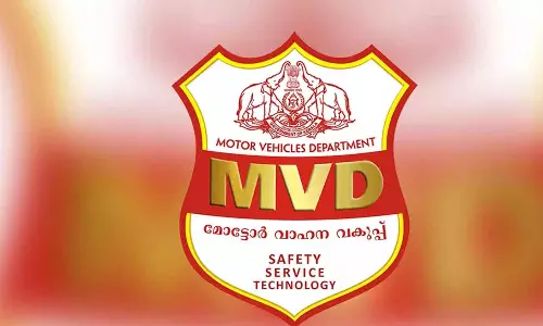 ചെക്ക് പോസ്റ്റുകളിലെ അഴിമതിക്ക് കൂച്ചുവിലങ്ങിട്ട് മോട്ടോർ വാഹന വകുപ്പ്