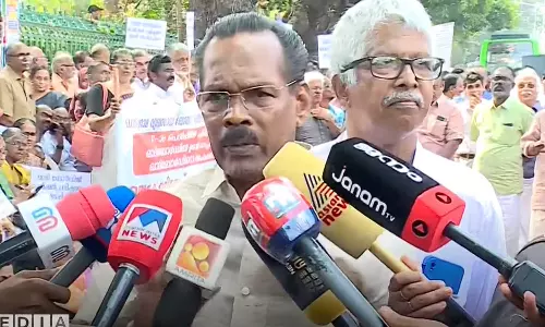 കിഫ്ബി റോഡുകളിലെ ടോൾ പിരിവ് എൽഡിഎഫിൽ ചർച്ച ചെയ്തിരുന്നു: ടി.പി രാമകൃഷ്ണൻ