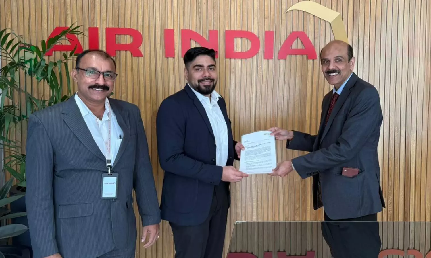 എയർ ഇന്ത്യയുമായി ചർച്ച നടത്തി സിയാൽ; ലണ്ടൻ സർവീസ് പുനരാരംഭിക്കും