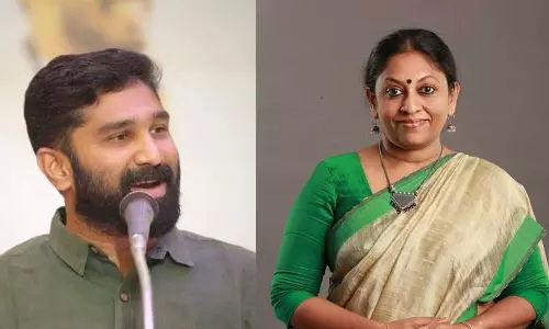 പ്രിയങ്ക ഗാന്ധിക്ക് ഇറ്റലിക്കാരനുമായുള്ള ബന്ധത്തിൽ കുഞ്ഞ് ജനിച്ചു, കെ.ആർ മീരയുടെ പഴയ നോവൽ കുത്തിപ്പൊക്കി വി.ടി ബൽറാം