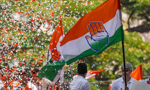 സംഘടനാ ഉത്തരവാദിത്വങ്ങളിൽ വീഴ്ച്ച: തൃശ്ശൂരിൽ മണ്ഡലം പ്രസിഡന്റുമാരെ സസ്പെന്റ് ചെയ്ത് കോൺഗ്രസ്