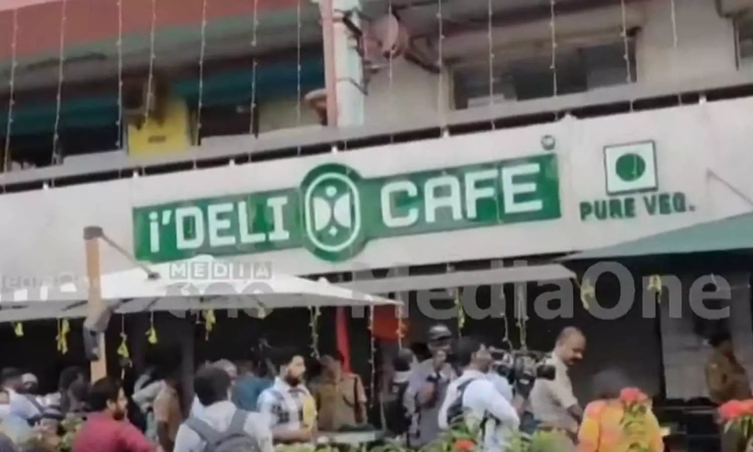 കലൂരിലെ ഹോട്ടലിൽ സ്റ്റീമർ പൊട്ടിത്തെറിച്ച് ഒരാൾ മരിച്ചു; നാലുപേർക്ക് പരിക്ക്