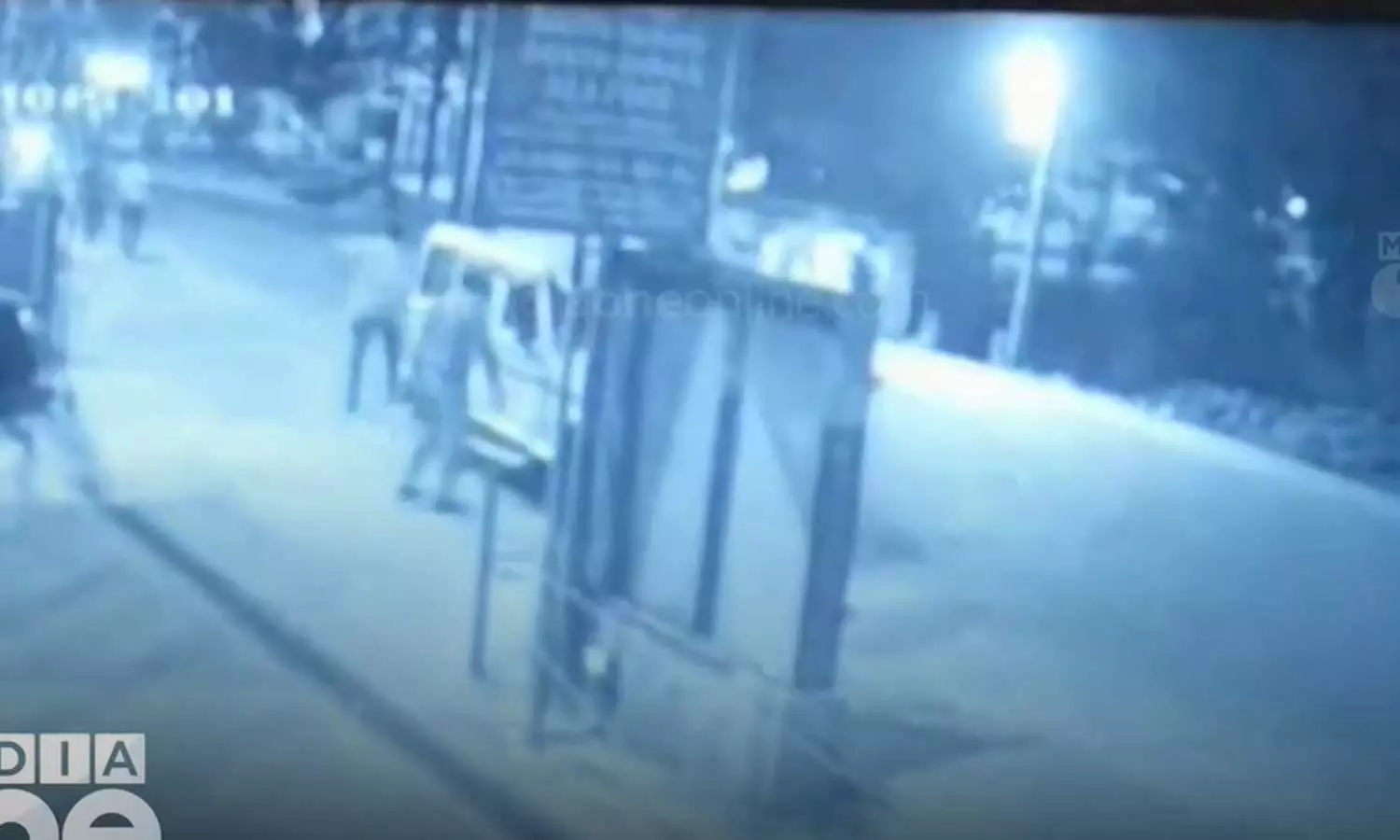 പത്തനംതിട്ടയിലെ പൊലീസ് മര്‍ദനം: പൊലീസിന്റെ വാദം പൊളിയുന്നു; രജിസ്റ്റര്‍ ചെയ്തത് പരസ്പര വിരുദ്ധമായ എഫ്‌ഐആര്‍