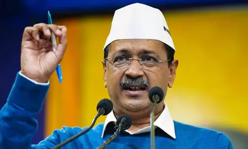 ഓപ്പറേഷൻ താമര ആരോപണം: തെളിവുകൾ ഹാജരാക്കാൻ കെജ്‌രിവാളിന് നിർദേശം നൽകി ആന്റി കറപ്ഷൻ ബ്യൂറോ