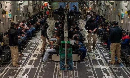 അനധികൃത കുടിയേറ്റക്കാരെ നാടുകടത്തിയ നടപടി; അമേരിക്കയെ അതൃപ്തി അറിയിച്ച് ഇന്ത്യ