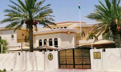 ഖത്തർ ഇന്ത്യൻ എംബസി സേവനങ്ങൾ സ്വകാര്യവത്കരിക്കുന്നു; ഏജൻസികളിൽ നിന്നും അപേക്ഷ ക്ഷണിച്ചു