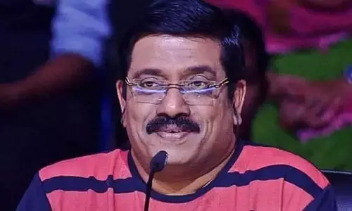 മഴ... മഴാ..കുട...കുടാ...മഴ വന്നാൽ പോപ്പി കുട... ഈ പാട്ട് ഉണ്ടാക്കിയത് ഞാനാണെന്ന് ആർക്കുമറിയില്ല : ശരത് മഴ... മഴാ..കുട...കുടാ...മഴ വന്നാൽ പോപ്പി കുട... ഈ പാട്ട് ഉണ്ടാക്കിയത് ഞാനാണെന്ന് ആർക്കുമറിയില്ല : ശരത്