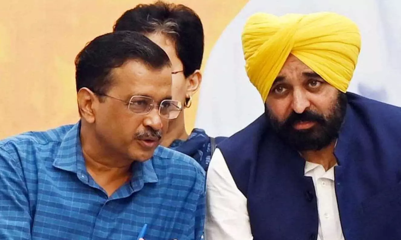 AAP Claims Police Raided Punjab CM Bhagwant Manns Delhi Residence