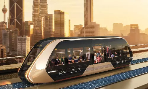 സൗരോർജ്ജത്തിലോടും, ഡ്രൈവറും വേണ്ട; ദുബൈയെ കൂടുതൽ സ്മാർട്ടാക്കാൻ റെയിൽ ബസ് വരുന്നു സൗരോർജ്ജത്തിലോടും, ഡ്രൈവറും വേണ്ട; ദുബൈയെ കൂടുതൽ സ്മാർട്ടാക്കാൻ റെയിൽ ബസ് വരുന്നു
