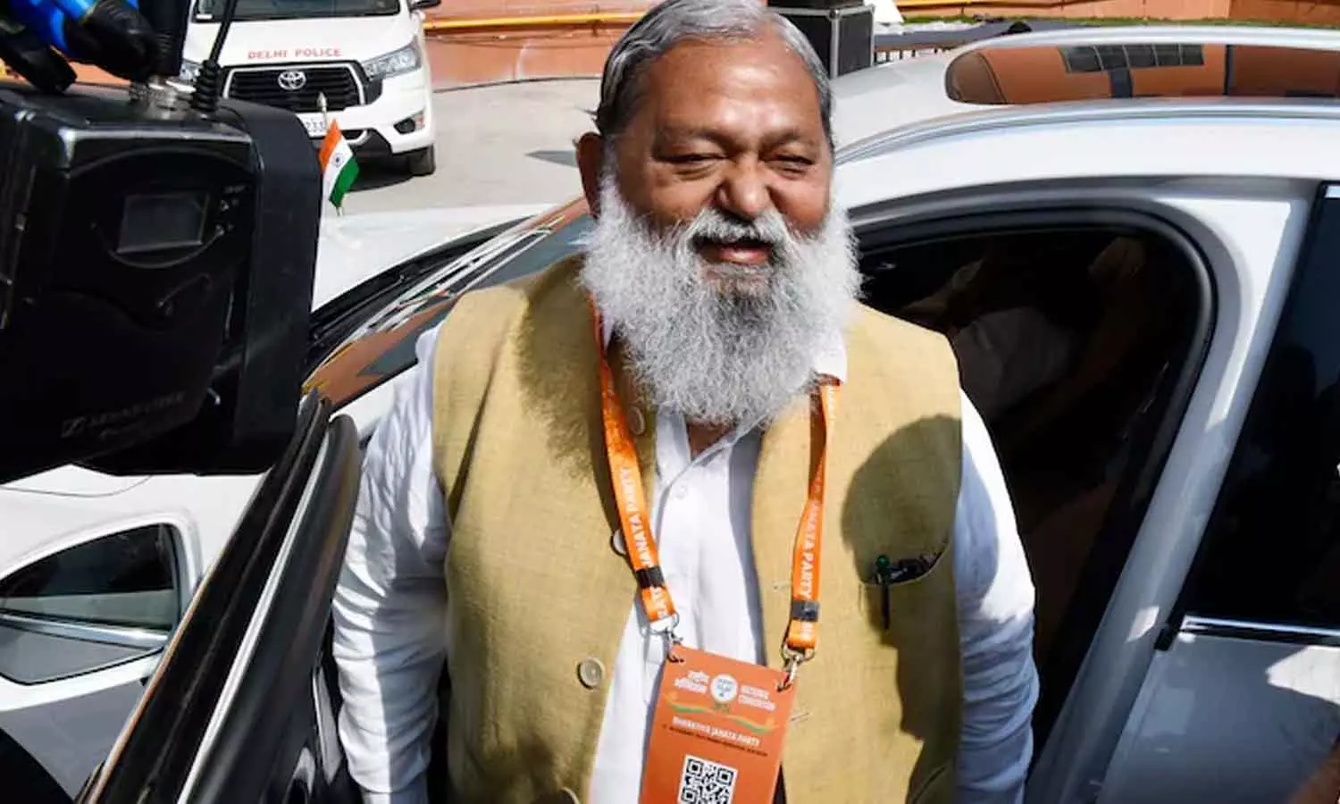 മുഖ്യമന്ത്രിയേയും സംസ്ഥാന അദ്ധ്യക്ഷനെയും വിമർശിച്ചു:  ഹരിയാനയിൽ മന്ത്രി അനിൽ വിജിന്‌  കാരണം കാണിക്കൽ നോട്ടീസ്‌