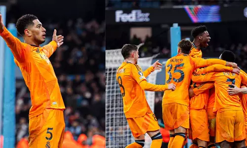 ഇഞ്ചുറി ടൈമിൽ ഹീറോയായി ബെല്ലിങ്ഹാം; ചാമ്പ്യൻസ് ലീഗ് പ്ലേഓഫിൽ സിറ്റിയെ തകർത്ത് റയൽ, 3-2